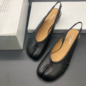 Maison Margiela women's ballet flats, sandals size 38